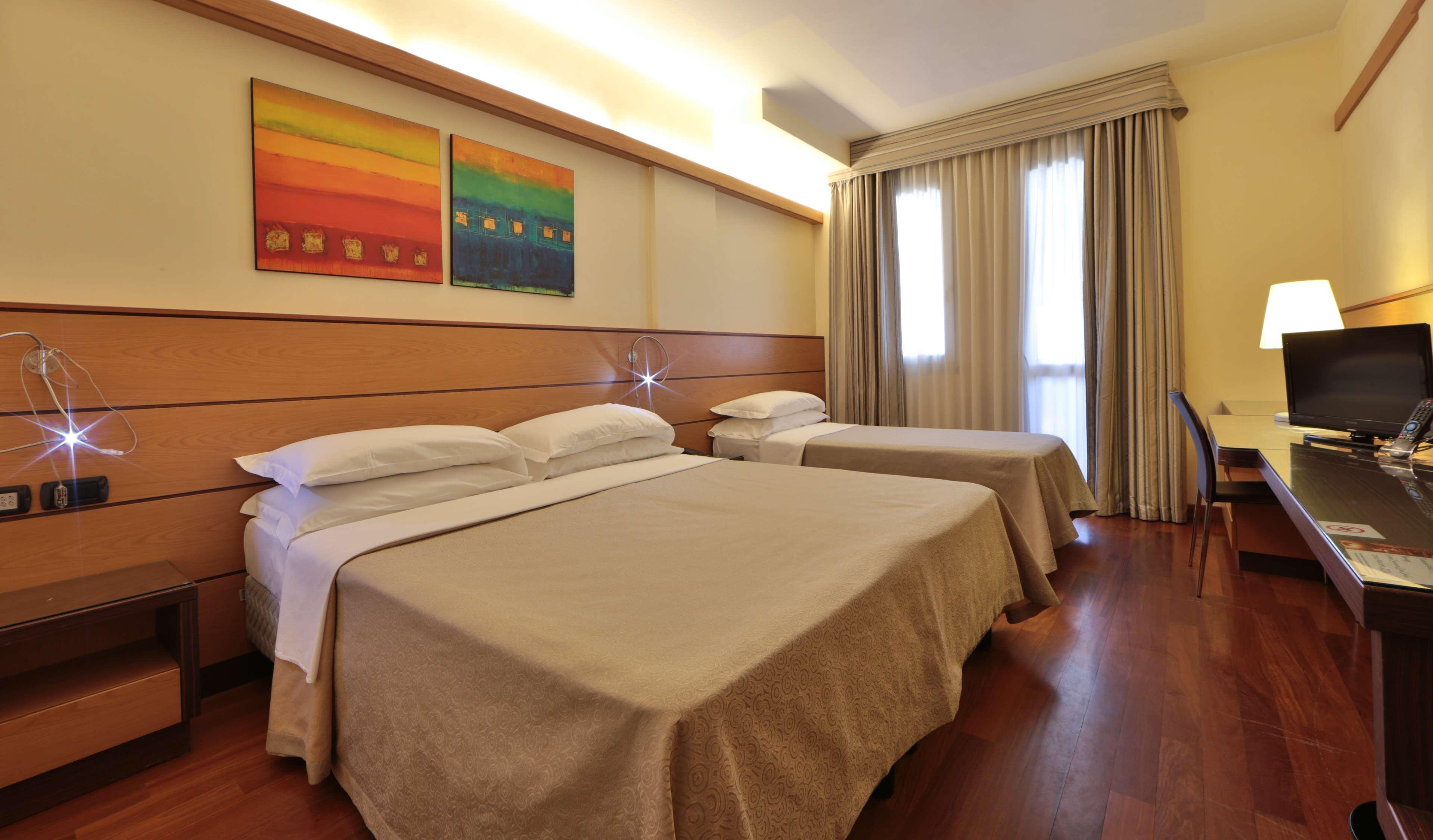 Best Western Hotel Dei Cavalieri Барлетта Екстер'єр фото